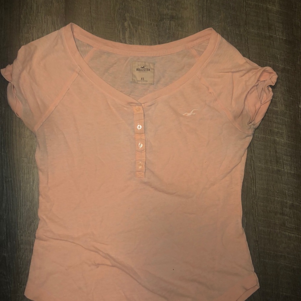 neon orange t-shirt